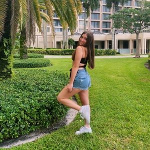 Meet your Posher, Jamie